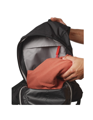 Mochila de caminhada Salomon Cross 12 Preta